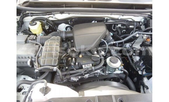 Acheter Import Voiture Toyota Prado Blanc à Import - Dubai, Rwanda Acheter Import Voiture Toyota Prado Blanc à Import - Dubai, Rwanda