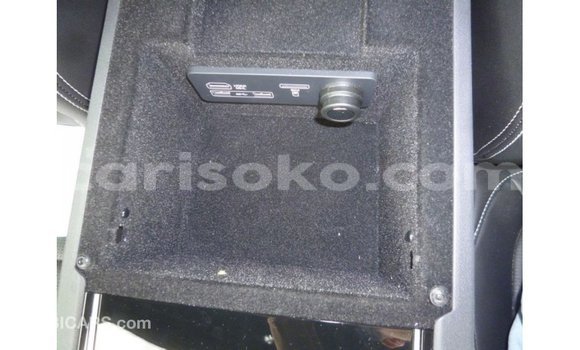 Acheter Import Voiture Jaguar F-Type Noir à Import - Dubai, Rwanda Acheter Import Voiture Jaguar F-Type Noir à Import - Dubai, Rwanda