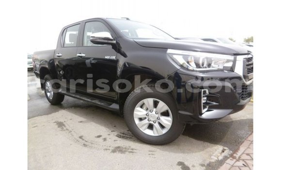 Acheter Import Voiture Toyota Hilux Noir à Import - Dubai, Rwanda Acheter Import Voiture Toyota Hilux Noir à Import - Dubai, Rwanda