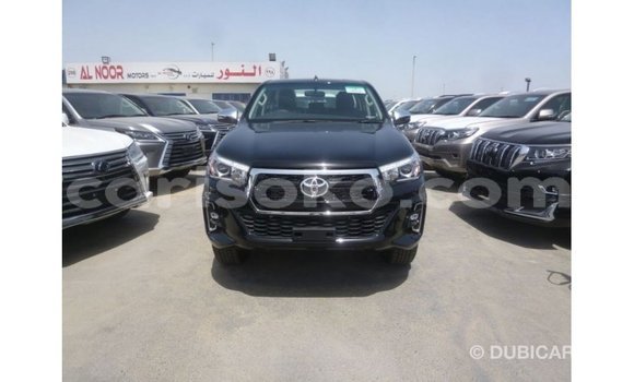 Acheter Import Voiture Toyota Hilux Noir à Import - Dubai, Rwanda Acheter Import Voiture Toyota Hilux Noir à Import - Dubai, Rwanda