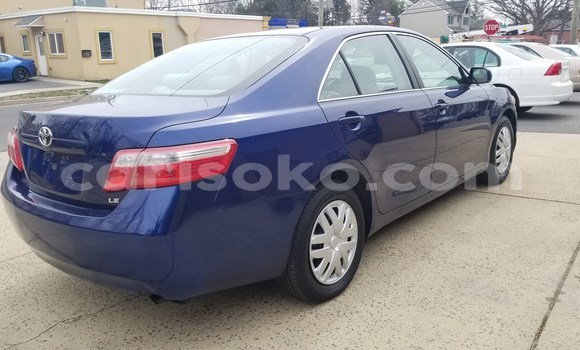 Sayi Na hannu Toyota Camry Bleu Mota in Gasarenda a Rwanda Sayi Na hannu Toyota Camry Bleu Mota in Gasarenda a Rwanda