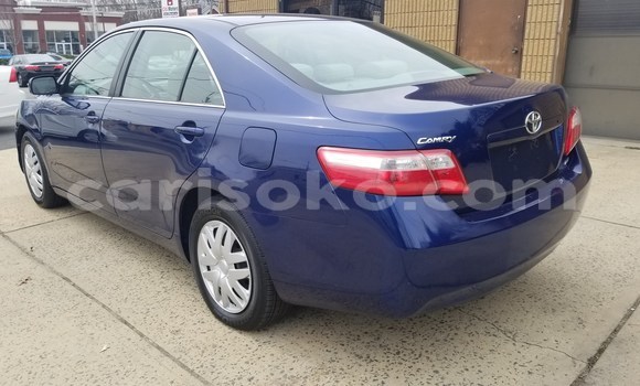 Sayi Na hannu Toyota Camry Bleu Mota in Gasarenda a Rwanda Sayi Na hannu Toyota Camry Bleu Mota in Gasarenda a Rwanda