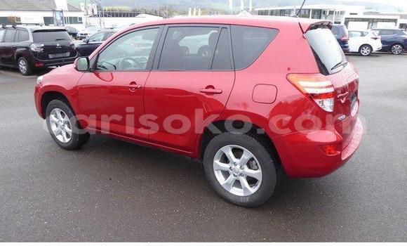 Acheter Occasion Voiture Toyota RAV4 Rouge à Kigali, Rwanda Acheter Occasion Voiture Toyota RAV4 Rouge à Kigali, Rwanda