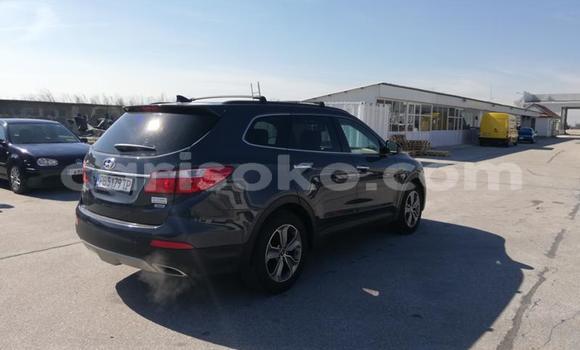 Buy Used Hyundai Santa Fe Other Car in Kigali in Rwanda Buy Used Hyundai Santa Fe Other Car in Kigali in Rwanda