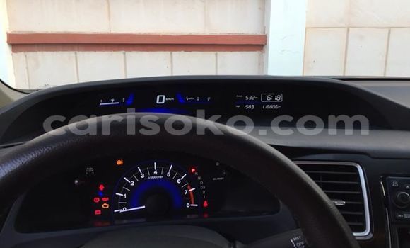 Buy Used Honda Civic Red Car in Gasarenda in Rwanda Buy Used Honda Civic Red Car in Gasarenda in Rwanda