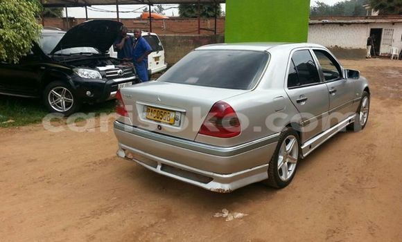 اشتري مستعمل Mercedes-Benz C–Class Gris سيارة في Kigali في Rwanda اشتري مستعمل Mercedes-Benz C–Class Gris سيارة في Kigali في Rwanda
