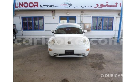 Acheter Import Voiture Volkswagen Beetle Blanc à Import - Dubai, Rwanda Acheter Import Voiture Volkswagen Beetle Blanc à Import - Dubai, Rwanda