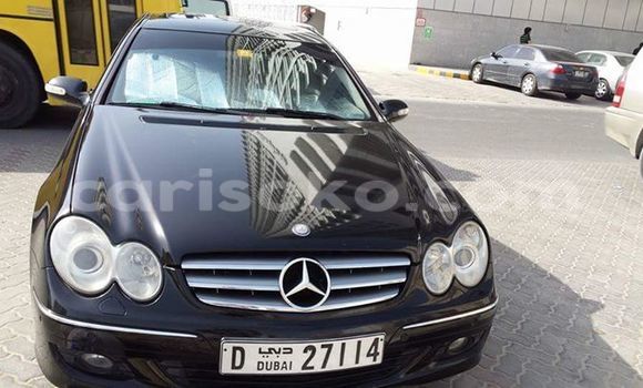 Acheter Occasion Voiture Mercedes-Benz CLK–Class Noir à Gicumbi, Rwanda