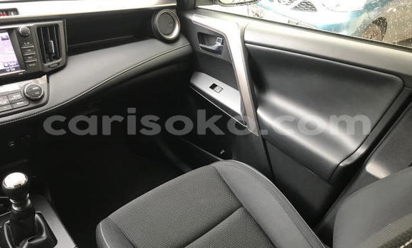 Sayi Imported Toyota RAV4 Noir Mota in Kigali a Rwanda Sayi Imported Toyota RAV4 Noir Mota in Kigali a Rwanda
