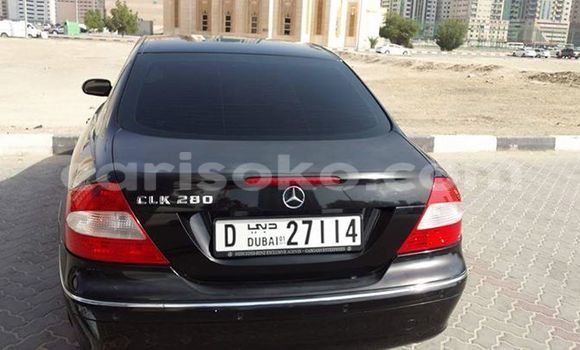 Acheter Occasion Voiture Mercedes-Benz CLK–Class Noir à Gicumbi, Rwanda Acheter Occasion Voiture Mercedes-Benz CLK–Class Noir à Gicumbi, Rwanda