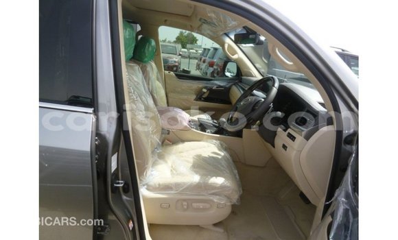 اشتري Imported Lexus LX Autre سيارة في Import - Dubai في Rwanda اشتري Imported Lexus LX Autre سيارة في Import - Dubai في Rwanda