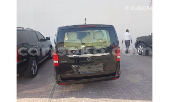 Acheter Import Voiture Mercedes-Benz 250 Noir à Import - Dubai, Rwanda Acheter Import Voiture Mercedes-Benz 250 Noir à Import - Dubai, Rwanda