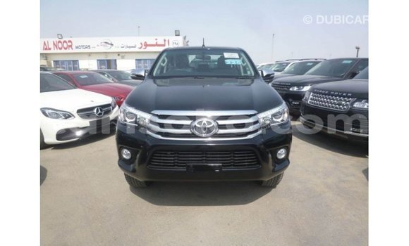 Acheter Import Voiture Toyota Hilux Noir à Import - Dubai, Rwanda Acheter Import Voiture Toyota Hilux Noir à Import - Dubai, Rwanda