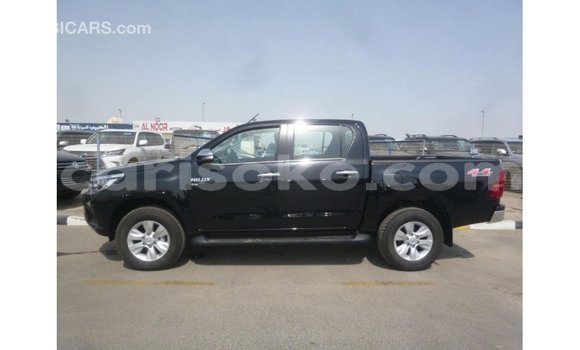 Acheter Import Voiture Toyota Hilux Noir à Import - Dubai, Rwanda Acheter Import Voiture Toyota Hilux Noir à Import - Dubai, Rwanda