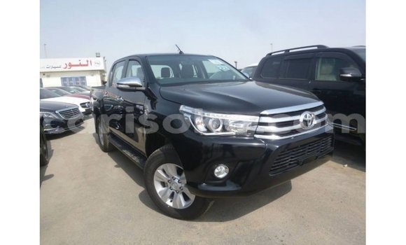 Acheter Import Voiture Toyota Hilux Noir à Import - Dubai, Rwanda Acheter Import Voiture Toyota Hilux Noir à Import - Dubai, Rwanda