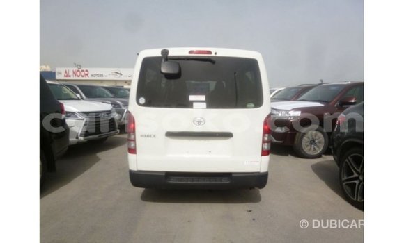 Buy Import Toyota Hiace White Car in Import - Dubai in Rwanda Buy Import Toyota Hiace White Car in Import - Dubai in Rwanda