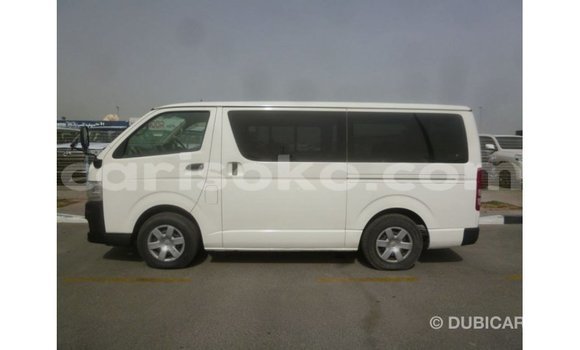 Buy Import Toyota Hiace White Car in Import - Dubai in Rwanda Buy Import Toyota Hiace White Car in Import - Dubai in Rwanda