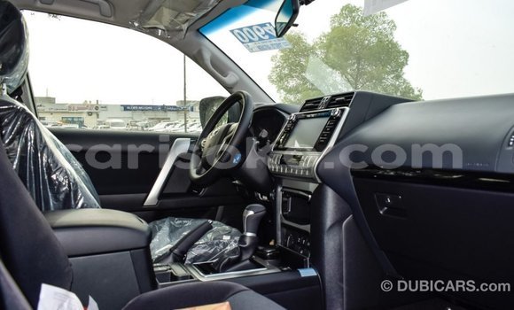 Acheter Import Voiture Toyota Prado Noir à Import - Dubai, Rwanda Acheter Import Voiture Toyota Prado Noir à Import - Dubai, Rwanda