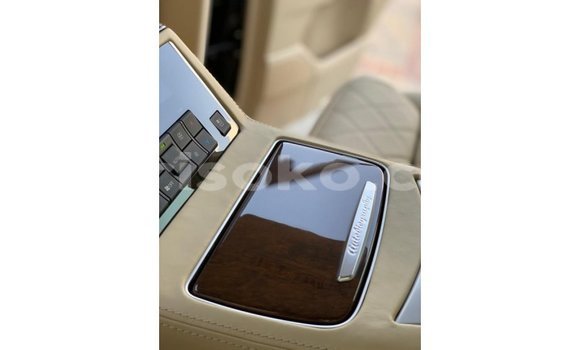 Acheter Import Voiture Lexus LX Noir à Import - Dubai, Rwanda Acheter Import Voiture Lexus LX Noir à Import - Dubai, Rwanda