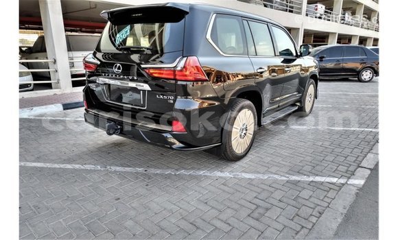 Acheter Import Voiture Lexus LX Noir à Import - Dubai, Rwanda Acheter Import Voiture Lexus LX Noir à Import - Dubai, Rwanda