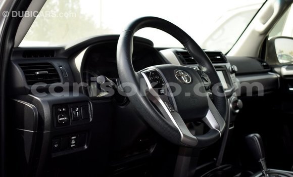 Buy Import Toyota HiAce Other Truck in Import - Dubai in Rwanda Buy Import Toyota HiAce Other Truck in Import - Dubai in Rwanda