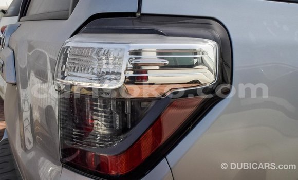 Buy Import Toyota HiAce Other Truck in Import - Dubai in Rwanda Buy Import Toyota HiAce Other Truck in Import - Dubai in Rwanda