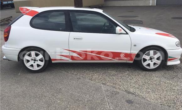 Buy Used Toyota Corolla White Car in Kigali in Rwanda Buy Used Toyota Corolla White Car in Kigali in Rwanda