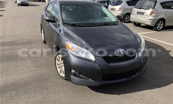 Sayi Na hannu Toyota Matrix Noir Mota in Kigali a Rwanda Sayi Na hannu Toyota Matrix Noir Mota in Kigali a Rwanda