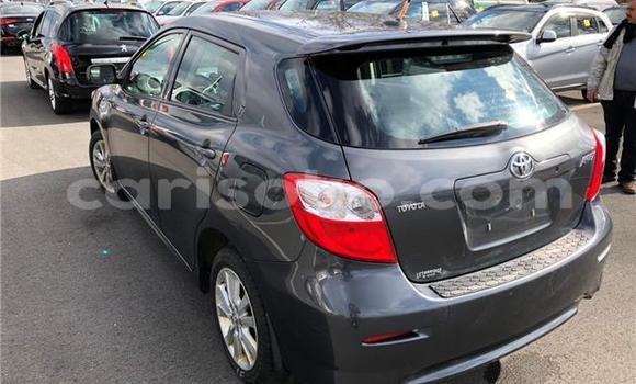 Sayi Na hannu Toyota Matrix Noir Mota in Kigali a Rwanda Sayi Na hannu Toyota Matrix Noir Mota in Kigali a Rwanda