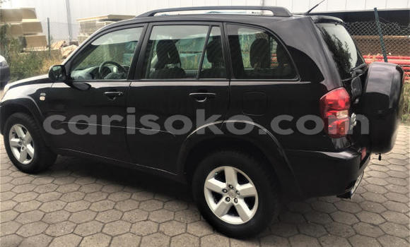 Acheter Occasion Voiture Toyota RAV4 Noir à Kigali, Rwanda Acheter Occasion Voiture Toyota RAV4 Noir à Kigali, Rwanda