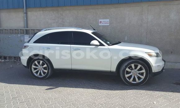 Acheter Occasion Voiture Infiniti FX–Series Blanc à Gicumbi, Rwanda Acheter Occasion Voiture Infiniti FX–Series Blanc à Gicumbi, Rwanda
