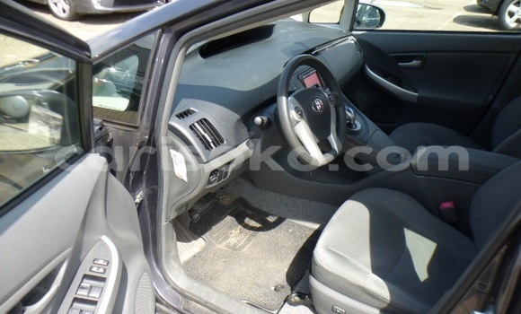 Acheter Occasion Voiture Toyota Prius Noir à Kigali, Rwanda Acheter Occasion Voiture Toyota Prius Noir à Kigali, Rwanda