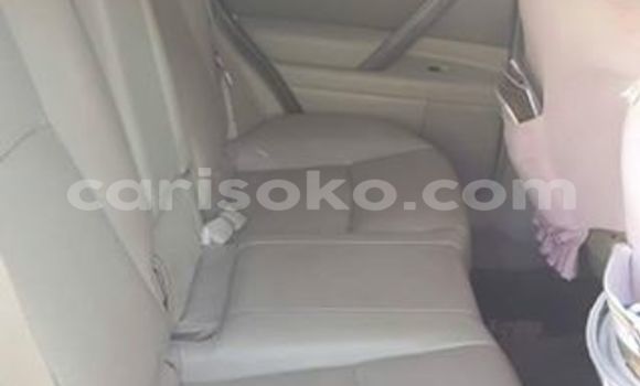 Acheter Occasion Voiture Infiniti FX–Series Blanc à Gicumbi, Rwanda Acheter Occasion Voiture Infiniti FX–Series Blanc à Gicumbi, Rwanda