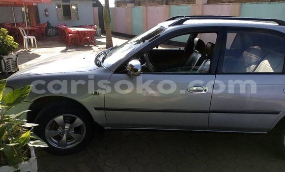 Acheter Occasion Voiture Toyota Corolla Gris à Huye au Rwanda Acheter Occasion Voiture Toyota Corolla Gris à Huye au Rwanda