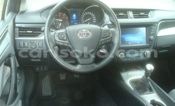 Sayi Na hannu Toyota Avensis Gris Mota in Kigali a Rwanda Sayi Na hannu Toyota Avensis Gris Mota in Kigali a Rwanda