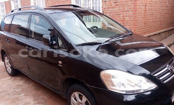 Acheter Occasion Voiture Toyota Avensis Noir à Kigali au Rwanda Acheter Occasion Voiture Toyota Avensis Noir à Kigali au Rwanda