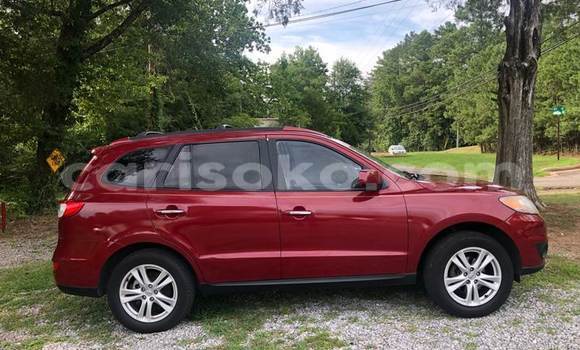 Sayi Imported Hyundai Santa Fe Rouge Mota in Kigali a Rwanda Sayi Imported Hyundai Santa Fe Rouge Mota in Kigali a Rwanda