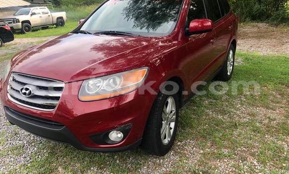 Sayi Imported Hyundai Santa Fe Rouge Mota in Kigali a Rwanda Sayi Imported Hyundai Santa Fe Rouge Mota in Kigali a Rwanda