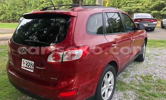 Sayi Imported Hyundai Santa Fe Rouge Mota in Kigali a Rwanda Sayi Imported Hyundai Santa Fe Rouge Mota in Kigali a Rwanda