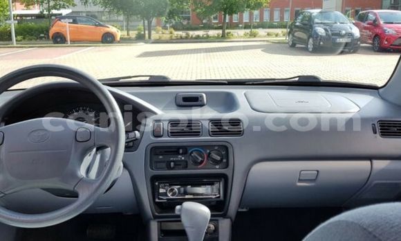 Sayi Na hannu Toyota Starlet Rouge Mota in Kigali a Rwanda Sayi Na hannu Toyota Starlet Rouge Mota in Kigali a Rwanda