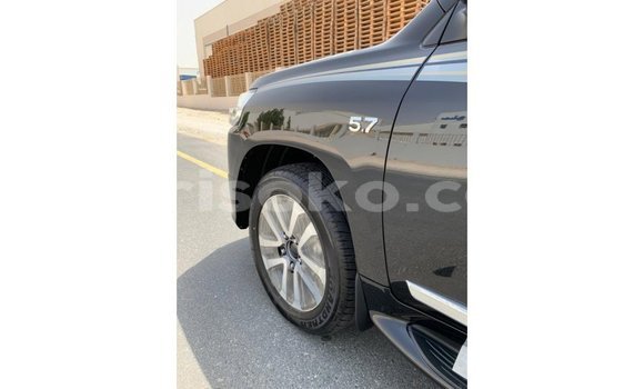Buy Import Toyota Land Cruiser Black Car in Import - Dubai in Rwanda Buy Import Toyota Land Cruiser Black Car in Import - Dubai in Rwanda