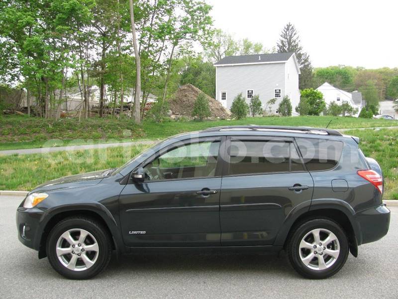 Big with watermark g1