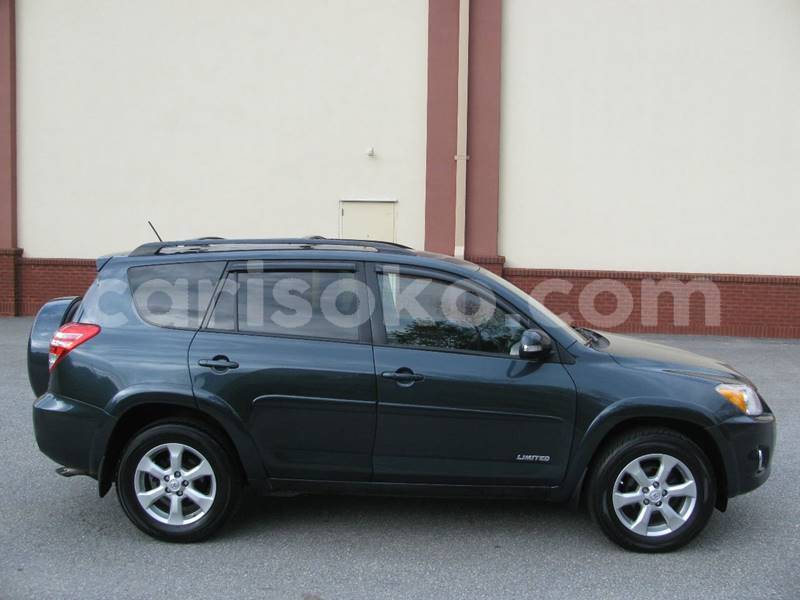 Big with watermark g4