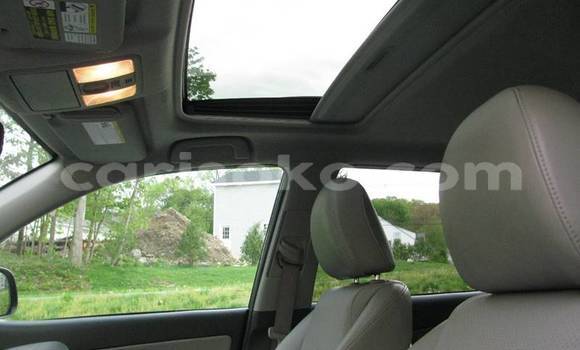 Acheter Occasion Voiture Toyota RAV4 Noir à Kigali, Rwanda Acheter Occasion Voiture Toyota RAV4 Noir à Kigali, Rwanda