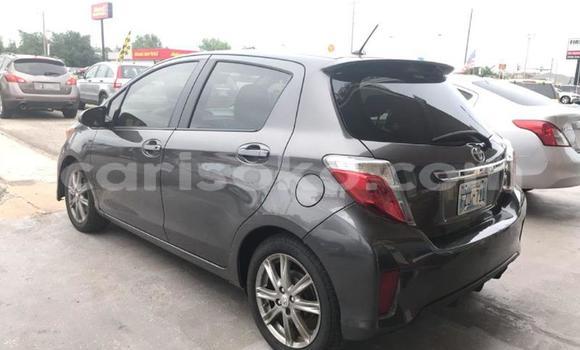 Acheter Occasion Voiture Toyota Yaris Noir à Kigali, Rwanda Acheter Occasion Voiture Toyota Yaris Noir à Kigali, Rwanda