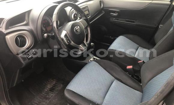 Acheter Occasion Voiture Toyota Yaris Noir à Kigali, Rwanda Acheter Occasion Voiture Toyota Yaris Noir à Kigali, Rwanda
