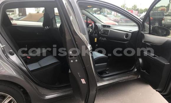 Acheter Occasion Voiture Toyota Yaris Noir à Kigali, Rwanda Acheter Occasion Voiture Toyota Yaris Noir à Kigali, Rwanda