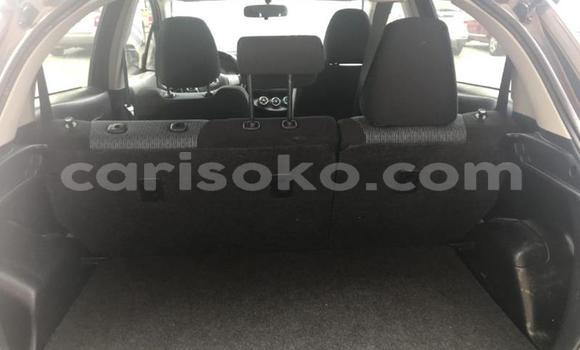 Acheter Occasion Voiture Toyota Yaris Noir à Kigali, Rwanda Acheter Occasion Voiture Toyota Yaris Noir à Kigali, Rwanda