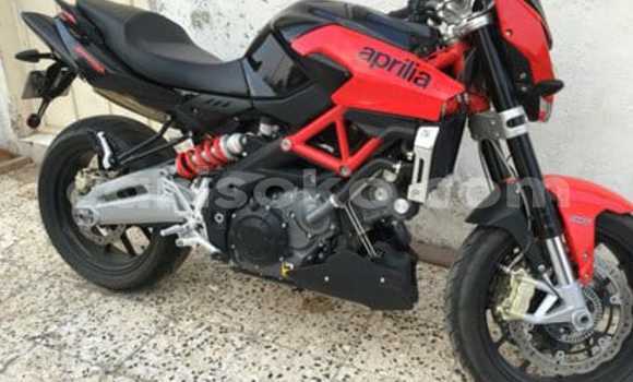 Acheter Occasion Moto Aprilia Habana Rouge à Kigali au Rwanda Acheter Occasion Moto Aprilia Habana Rouge à Kigali au Rwanda