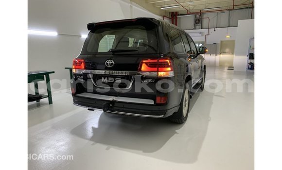 Buy Import Toyota Land Cruiser Black Car in Import - Dubai in Rwanda Buy Import Toyota Land Cruiser Black Car in Import - Dubai in Rwanda